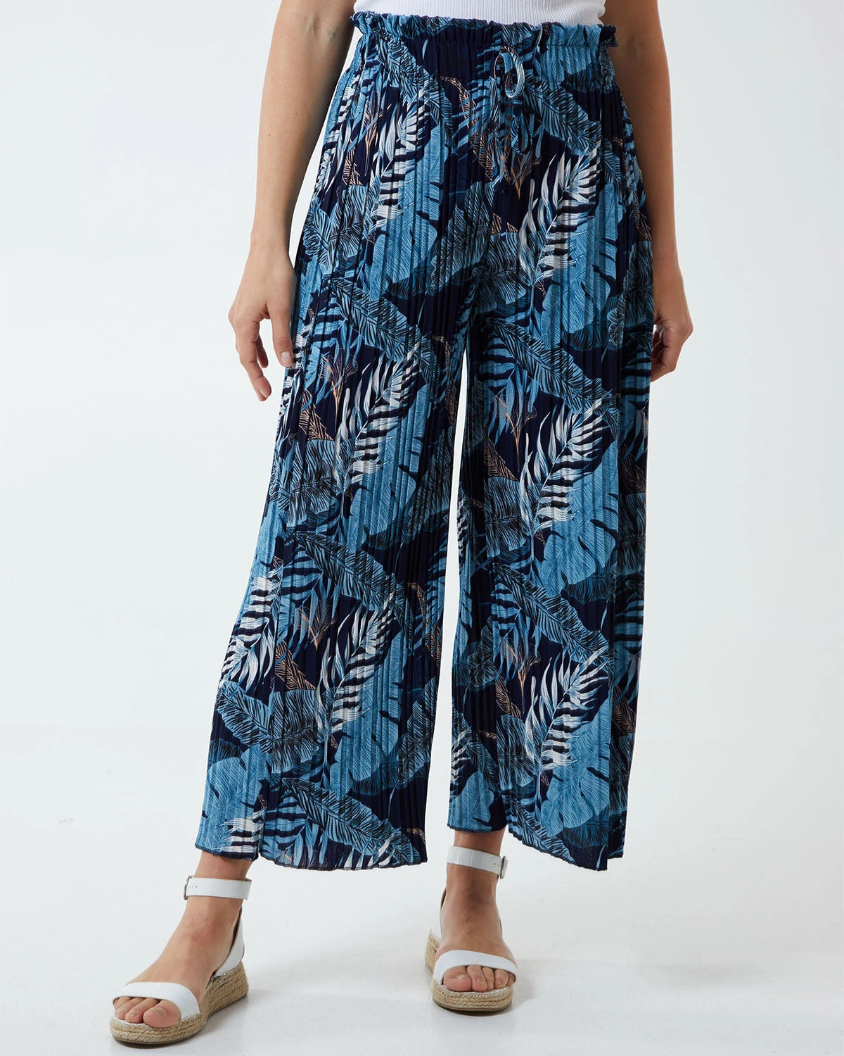Tropical Print Pleated Wide Legs Trouser 1 Tropical Print Pleated Wide Legs Trouser