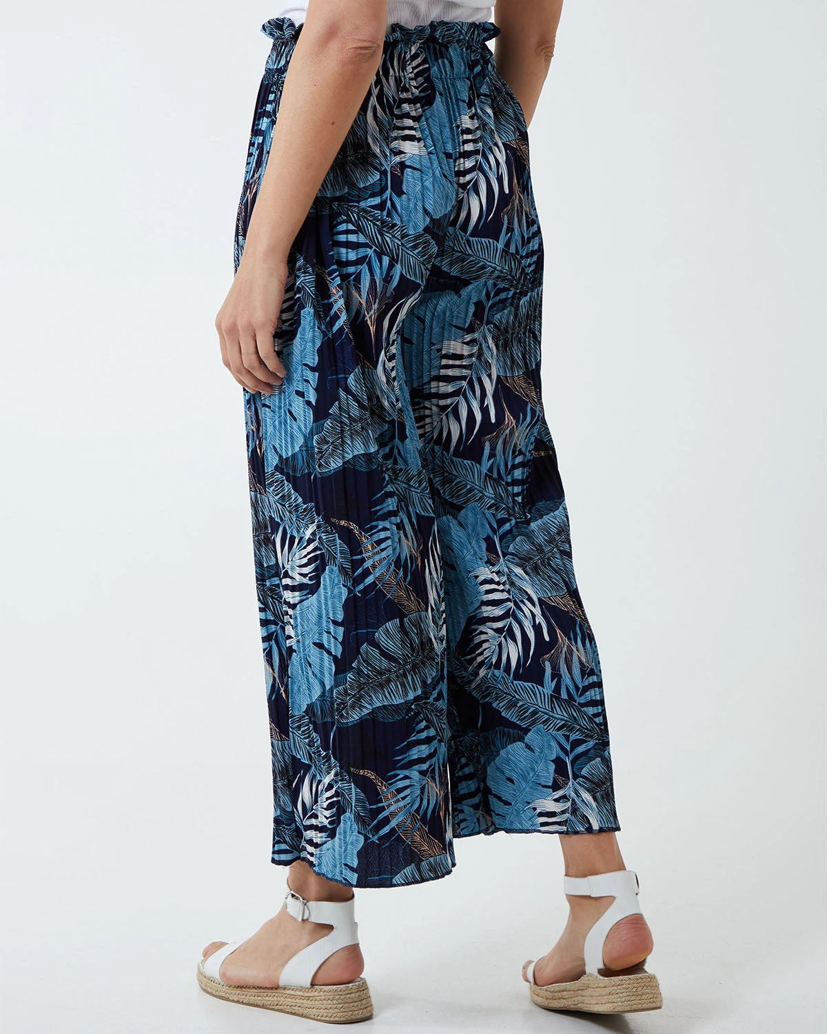 Tropical Print Pleated Wide Legs Trouser 4 Tropical Print Pleated Wide Legs Trouser - Image 4