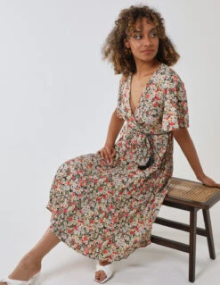 Wrap Front Pleated Hem Dress With Angel Sleeves -Soft Dress Wear Sales Store BV233886 BLACK 2