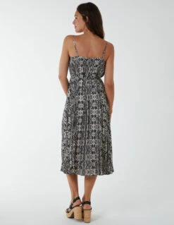 Pleated Midi Slip Dress With Lace Trim -Soft Dress Wear Sales Store BV233890 BLACK 0323