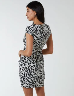 Wrap Tulip Hem Dress 9 Wrap Tulip Hem Dress -Soft Dress Wear Sales Store BV233943 BLACKPATTERN 48