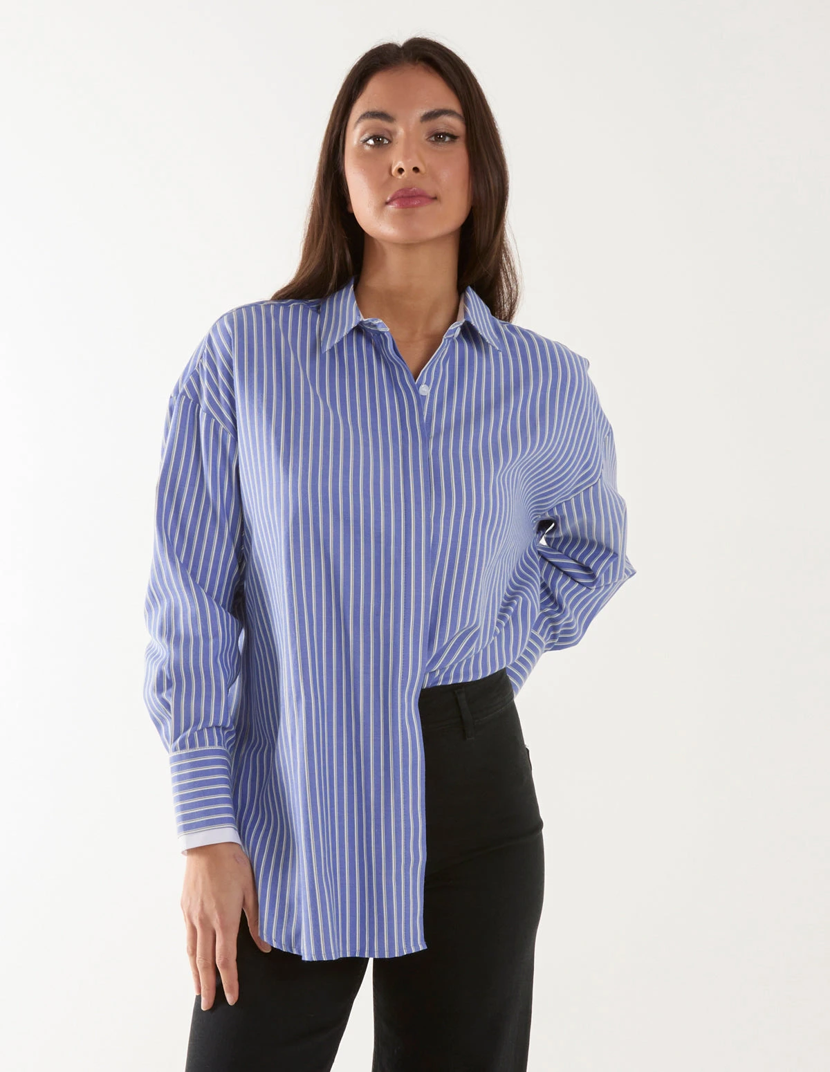 Contrast Cuff Oversized Shirt 1 Contrast Cuff Oversized Shirt