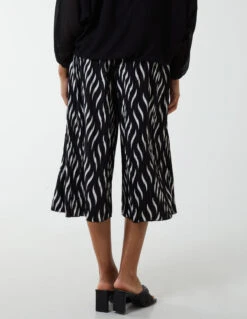 Pleated Abstract Wide Leg Trousers -Soft Dress Wear Sales Store BV2665003 95057