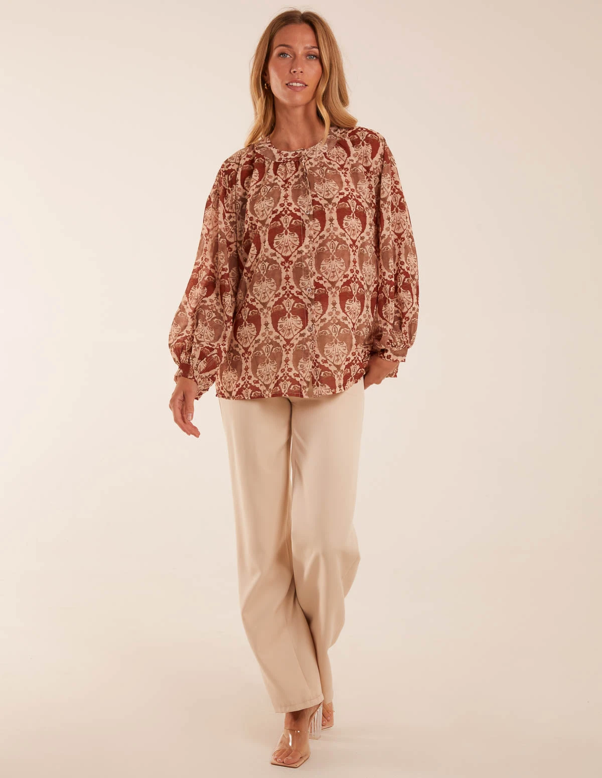 Twist Hem Print Blouse 2 Twist Hem Print Blouse - Image 2