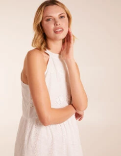 Halter Neck Crochet Detailed Maxi Dress 5 Halter Neck Crochet Detailed Maxi Dress -Soft Dress Wear Sales Store BV5110 IVORY 1295