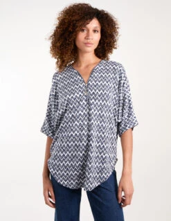 Zig Zag Front Top