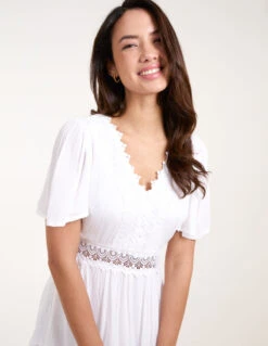 Crochet Detailing Angel Sleeve Tiered Maxi Dress 5 Crochet Detailing Angel Sleeve Tiered Maxi Dress -Soft Dress Wear Sales Store bv245802 white 6964