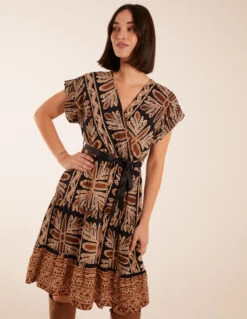 Tiered Crossover Printed Dress -Soft Dress Wear Sales Store bv3034 black pattern24695